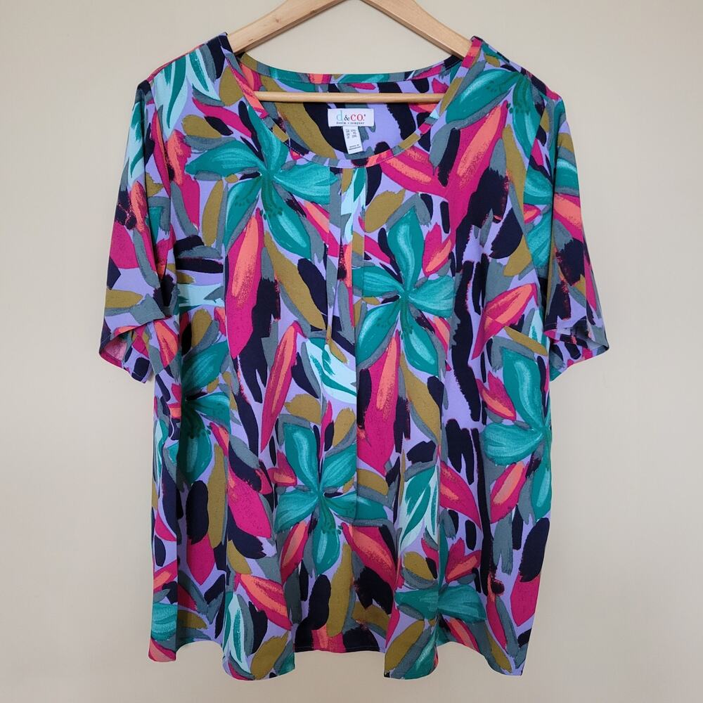 EUC D&Co Size 1X Short Sleeve Popover Pleated Scoop Neck Top Blouse